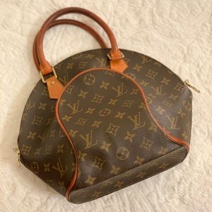 Louis Vuitton Ellipse Monogram Bag